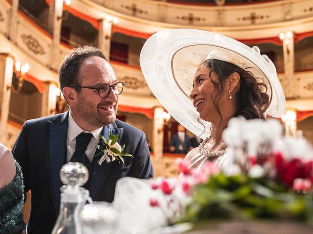 Il matrimonio di Michele e Betsy a Treia, Macerata 39