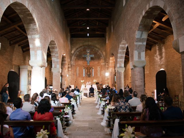 Il matrimonio di Laura e Alessandro a Reggio nell&apos;Emilia, Reggio Emilia 2
