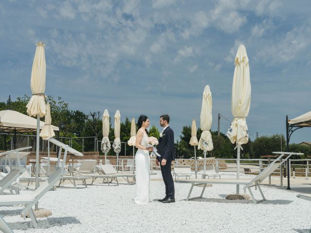 Il matrimonio di Loris e Laura a Mondolfo, Pesaro - Urbino 11