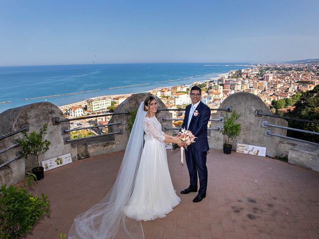 Il matrimonio di Daniela e Efisio a San Benedetto del Tronto, Ascoli Piceno 40