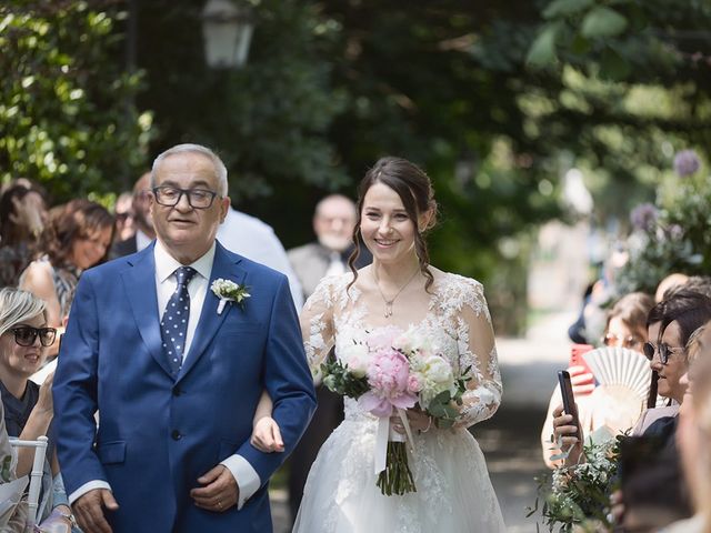 Il matrimonio di Luca e Beatrice a Mairano, Brescia 28