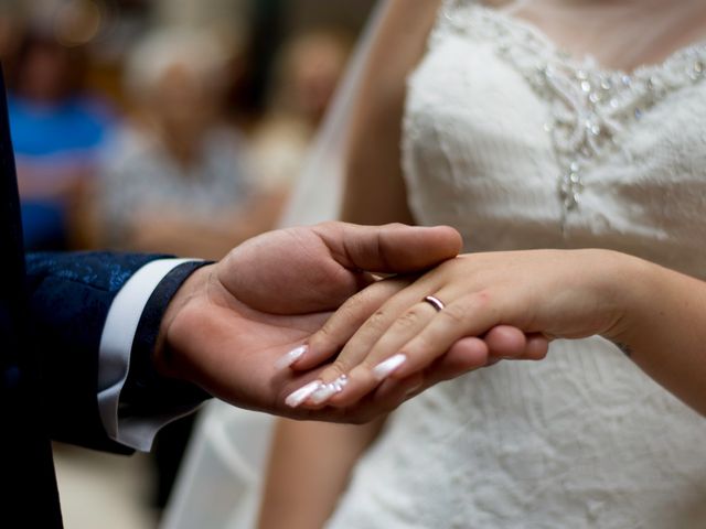 Il matrimonio di Andrea e Francesca a Santa Maria del Molise, Isernia 8