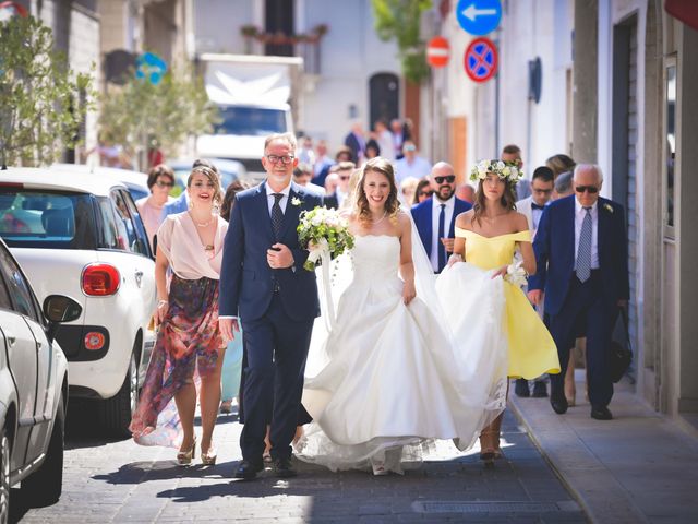 Il matrimonio di Annalisa e Daniele a Statte, Taranto 19