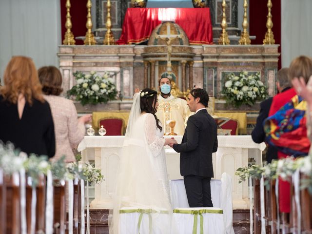 Il matrimonio di Giuseppe e Miriam a Mirabella Imbaccari, Catania 33