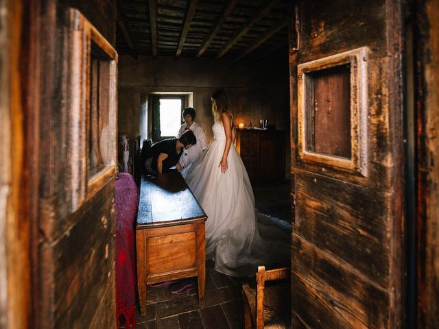 Il matrimonio di Marian e Valentina a Santo Stefano di Sessanio, L'Aquila 19