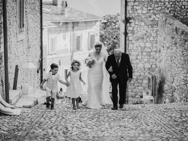 Il matrimonio di Marco e Cristiana a Labro, Rieti 16