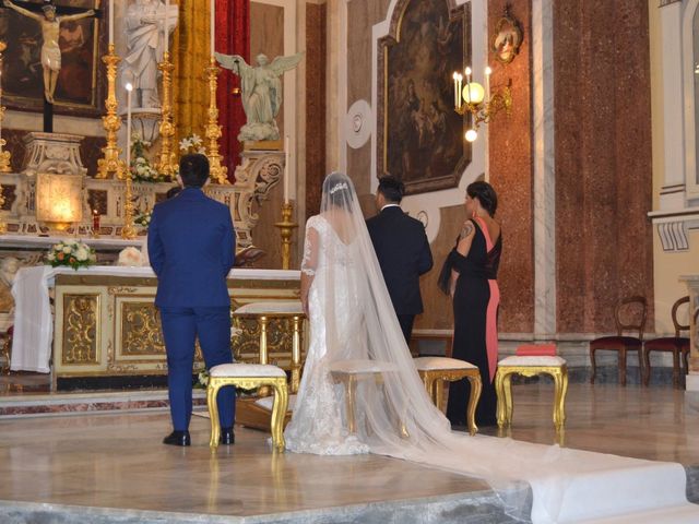 Il matrimonio di Mario  e  Caterina  a Sant&apos;Antimo, Napoli 2