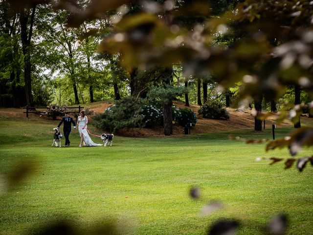 Il matrimonio di Nicholas e Stefania a Besozzo, Varese 25