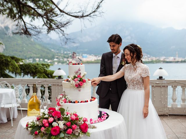 Il matrimonio di Lorenzo e Alessandra a Valmadrera, Lecco 35