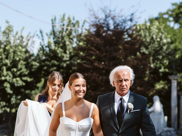 Il matrimonio di Stefano e Caterina a Clivio, Varese 39