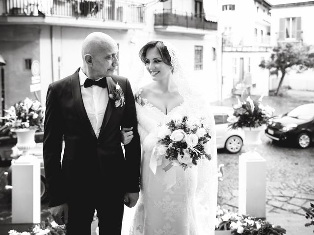 Il matrimonio di Davide e Melania a Napoli, Napoli 35