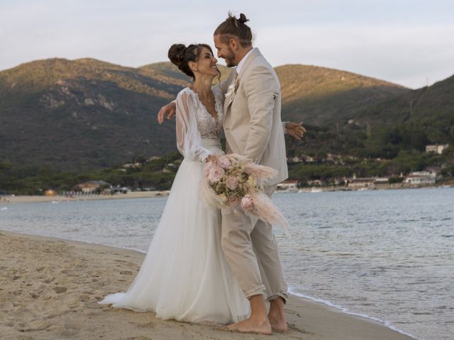 Il matrimonio di Riccardo e Debora a Campo nell&apos;Elba, Livorno 10
