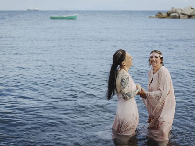 Il matrimonio di Filomena e Vittoria a Monte di Procida, Napoli 41