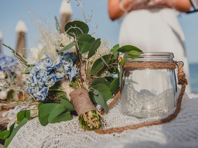 Il matrimonio di Matteo e Nika a Albenga, Savona 13