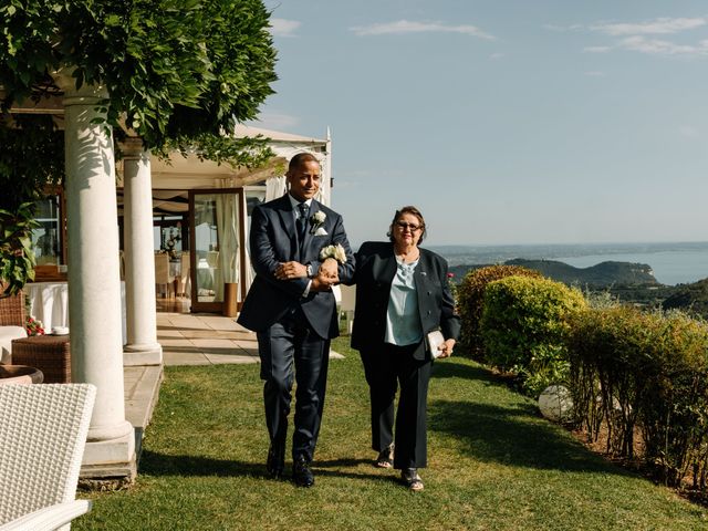 Il matrimonio di James e Loredana a Costermano, Verona 63