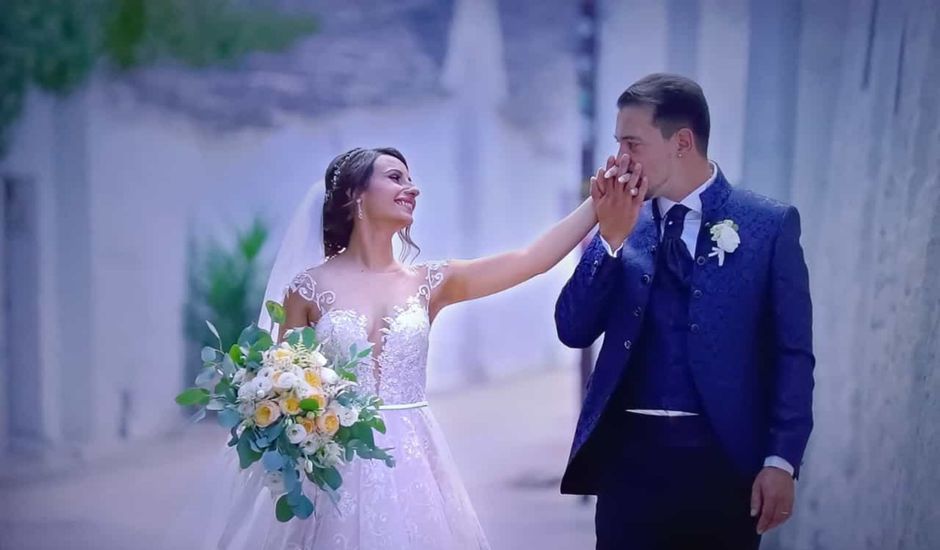 Il matrimonio di Luigi  e Alessandra  a Alberobello, Bari