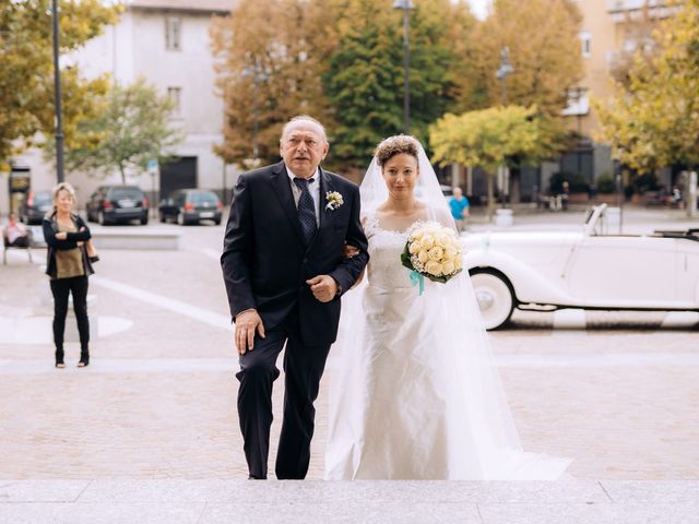 Il matrimonio di Andrea e Simona a Busto Garolfo, Milano 28