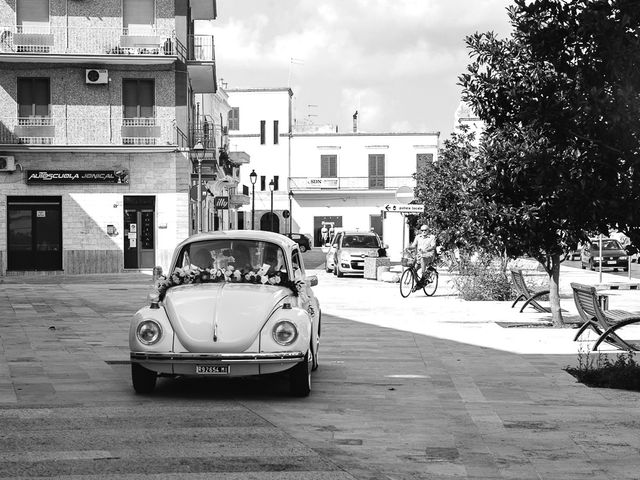 Il matrimonio di Massimiliano e Pinky a Ostuni, Brindisi 12