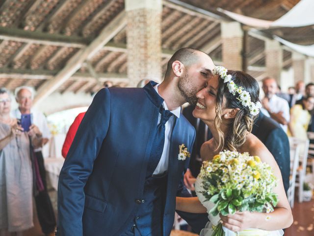 Il matrimonio di Alessandro e Silvia a Besate, Milano 33