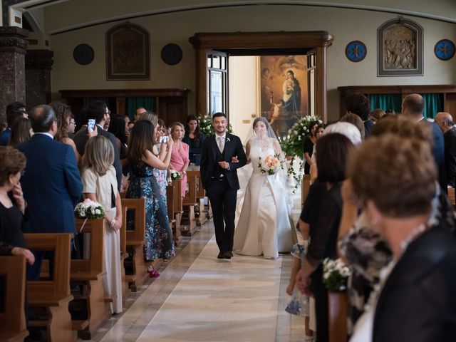 Il matrimonio di Luigi e Ornella a Pompei, Napoli 59