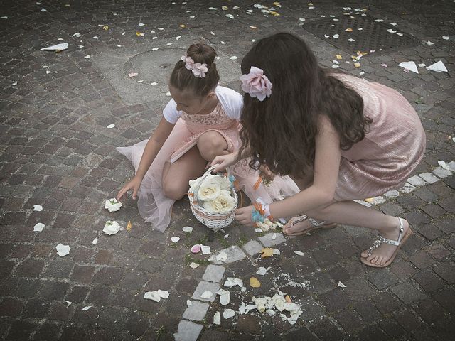 Il matrimonio di Maurizio e Debora a Ameglia, La Spezia 17