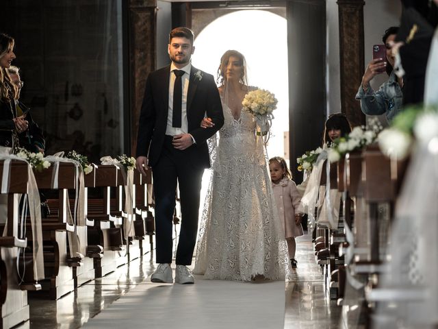 Il matrimonio di Monica e Maurizio a Ferrandina, Matera 16