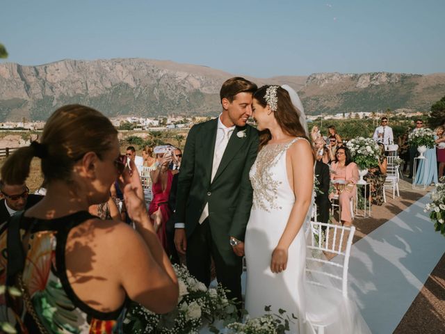 Il matrimonio di Raluca e Federico a Terrasini, Palermo 35