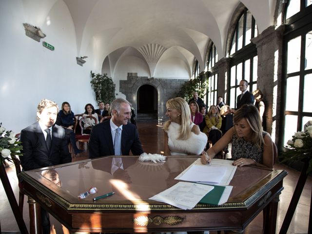 Il matrimonio di Max e Cilla a Napoli, Napoli 6