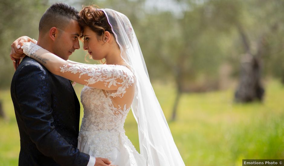 Il matrimonio di Vito e Azzurra a San Pietro in Lama, Lecce