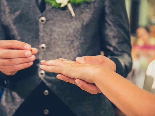 Il matrimonio di Regis e Yana a Saludecio, Rimini 31