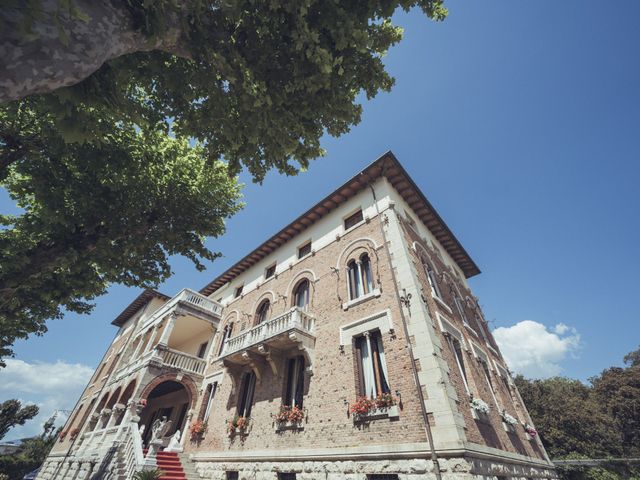 Il matrimonio di Matteo e Alessandra a Viareggio, Lucca 1