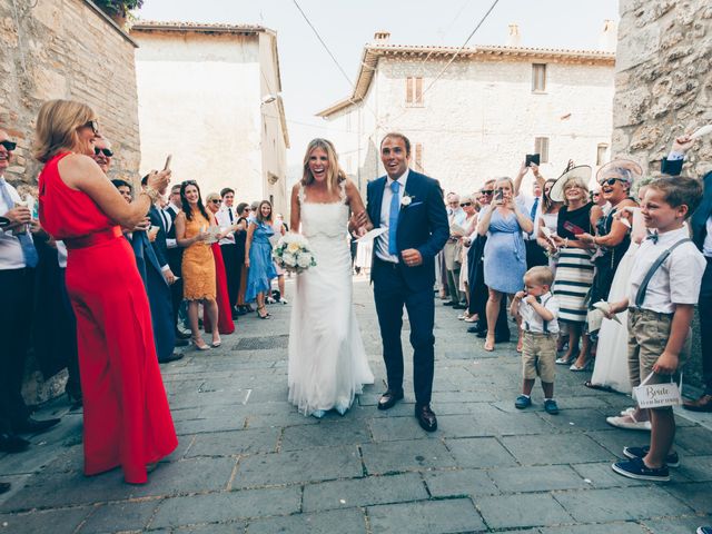 Il matrimonio di Duncan e Ciara a Massa Martana, Perugia 18