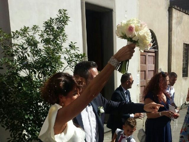 Il matrimonio di Massimiliano e Giovanna a Carmignano, Prato 17