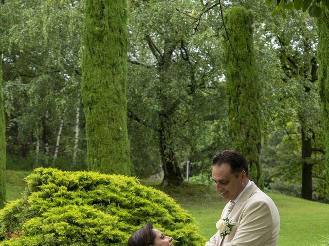 Il matrimonio di Claudia e Donato a Malnate, Varese 25