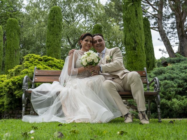 Il matrimonio di Claudia e Donato a Malnate, Varese 27