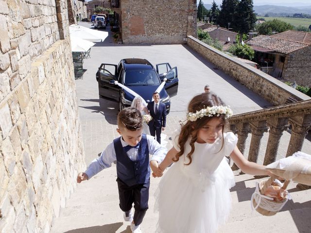 Il matrimonio di Marina e Giovanni a Barberino Val d&apos;Elsa, Firenze 20