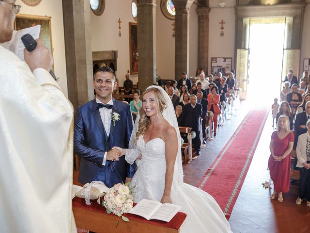 Il matrimonio di Marina e Giovanni a Barberino Val d&apos;Elsa, Firenze 27