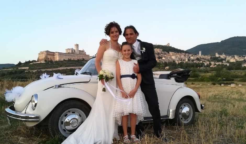 Il matrimonio di Massimo   e Laura a Bastia Umbra, Perugia