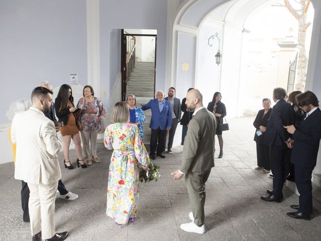 Il matrimonio di Roberto e Mariacira a Torre del Greco, Napoli 25