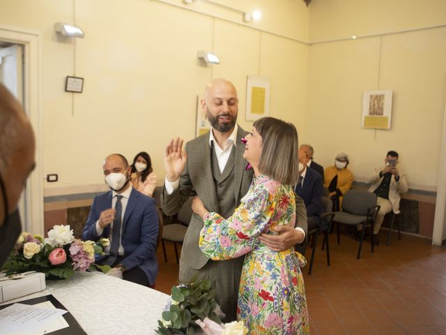 Il matrimonio di Roberto e Mariacira a Torre del Greco, Napoli 30