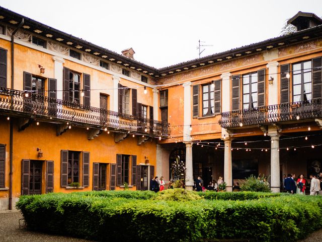 Il matrimonio di Davide e Camilla a Daverio, Varese 35