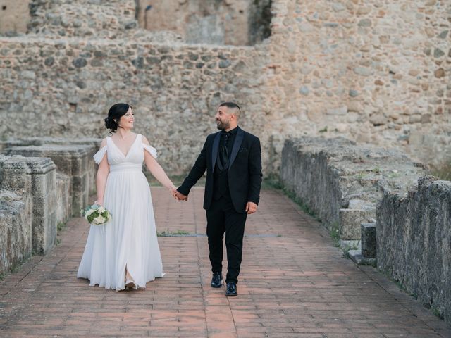 Il matrimonio di Olimpia e Frank a Dasà, Vibo Valentia 17