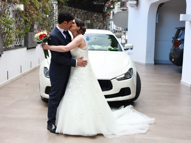 Il matrimonio di Alessandro  e Lisa a Lettere, Napoli 2