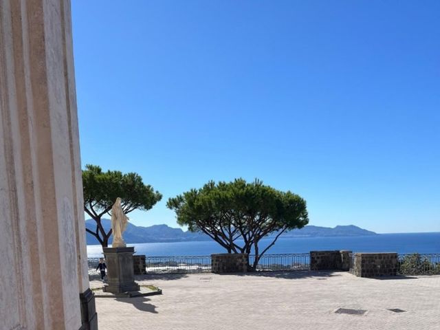 Il matrimonio di Alessandro  e Lisa a Lettere, Napoli 32