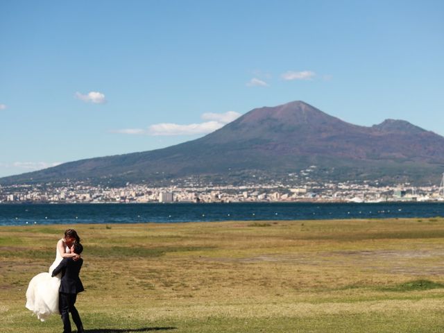 Il matrimonio di Alessandro  e Lisa a Lettere, Napoli 34
