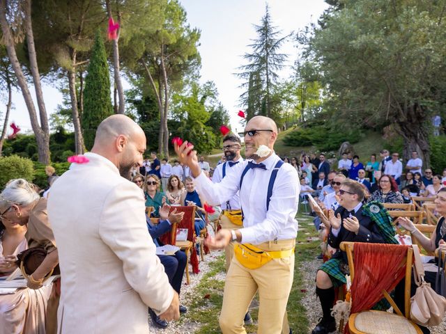Il matrimonio di Fabio e Elisa a Castellina in Chianti, Siena 34