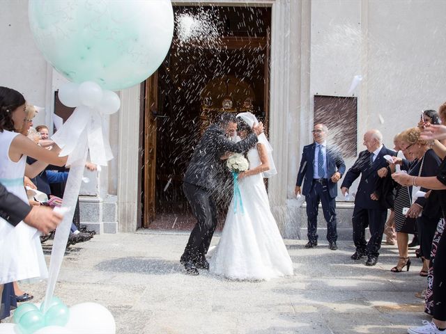 Il matrimonio di Lino e Elisa a Venegono Inferiore, Varese 23