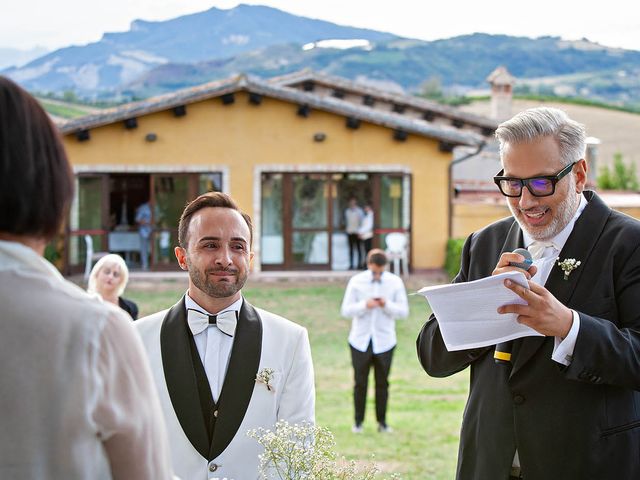 Il matrimonio di Simone e Massimo a Offida, Ascoli Piceno 10