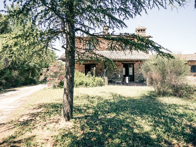 Il matrimonio di Max e Rosalie a San Venanzo, Terni 5