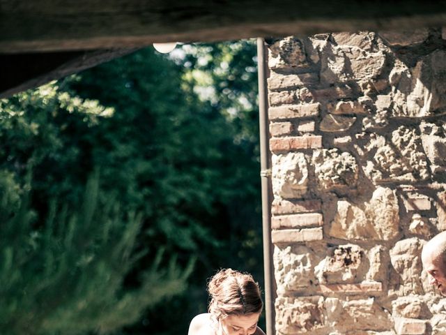 Il matrimonio di Max e Rosalie a San Venanzo, Terni 15